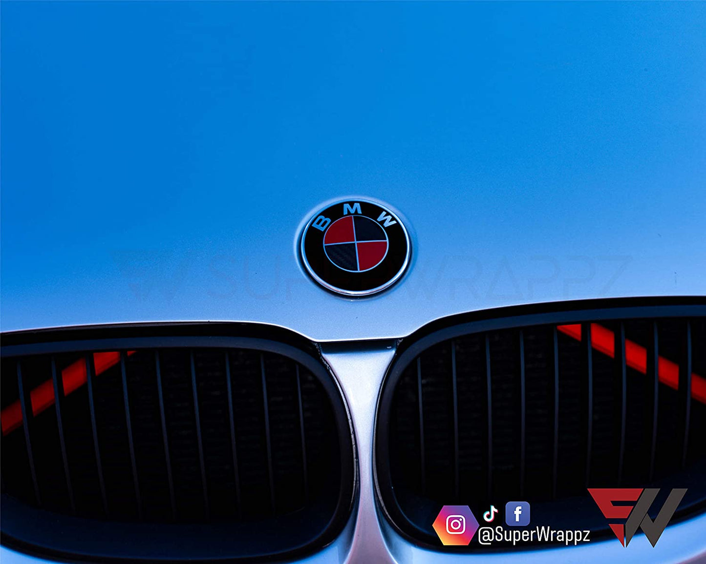 Black & Red Carbon V2 BMW Badge Overlay — Compatible with F40/G20/G30 (2017+) | SuperWrappz