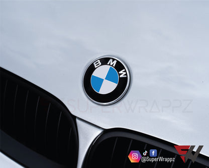 White & Blue Gloss V1 BMW Badge Overlay — Compatible with E/F Series | SuperWrappz